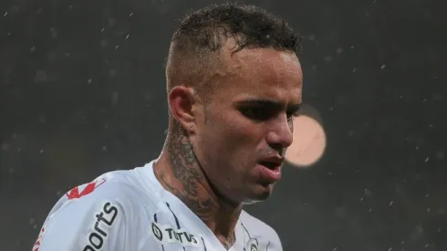 Luan deve ter novo rumo no Corinthians após chegada de Jô