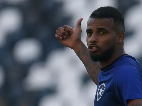Botafogo mira substituto ideal de Alex Santana