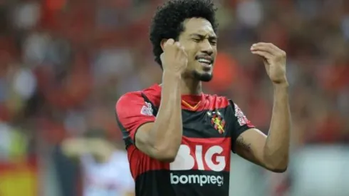 Brocador desabafa após gol feito perdido no fim e aponta 'culpado' por vexame do Sport: