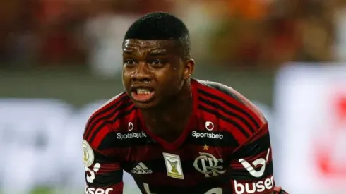 Almería-ESP faz proposta de R$ 18 milhões por Lincoln