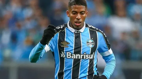 Renato sobre Jean Pyerre: