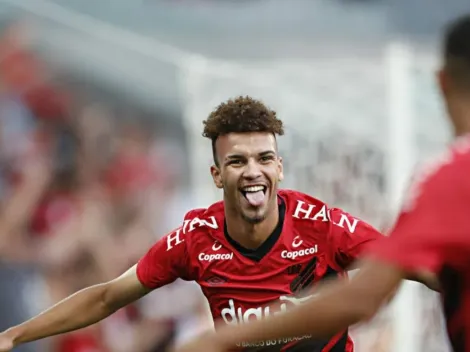 Jajá e lateral estão fora da lista de relacionados do Furacão