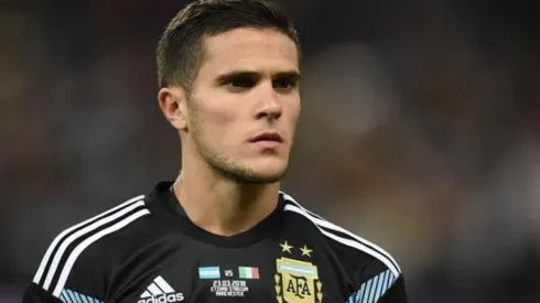 Após pedido de Torrent, Fla volta à carga por Fabricio Bustos