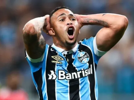 Luciano não corresponde e Renato deve ter 2 novas opções no ataque do Grêmio
