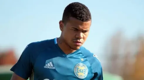 Após período de empréstimo, Yan Sasse retorna ao Coritiba