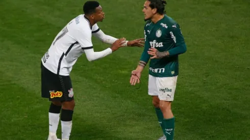 Gómez crítica Claus por entrada de Jô nem ter ido ao VAR