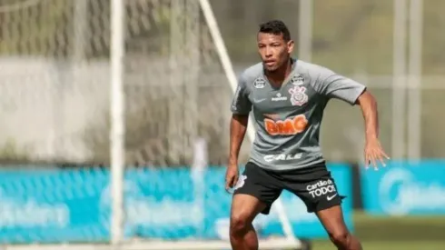 Ruan Oliveira e atacante devem ganhar chances com Tiago Nunes no Corinthians