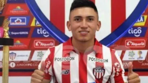 Vasco estuda proposta de empréstimo por Fabián Ángel, do Junior-COL