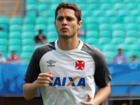 Anderson Martins volta aos holofotes do Vasco