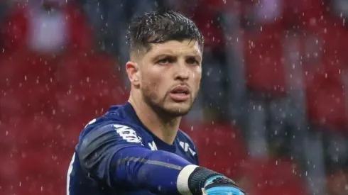 Dirigente do Flamengo sente golpe com chapéu do São Paulo por Volpi