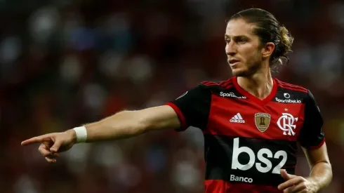 Filipe Luís apoia bronca de Dome para cortar mal pela raiz no Flamengo