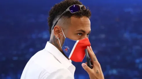 Mbappé e Thiago Silva fazem campanha para Neymar em premiação
