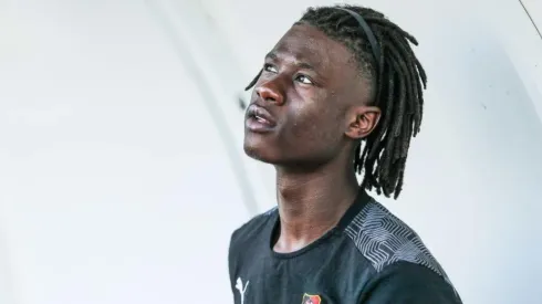 Camavinga 'esnoba' interesse do Real Madrid