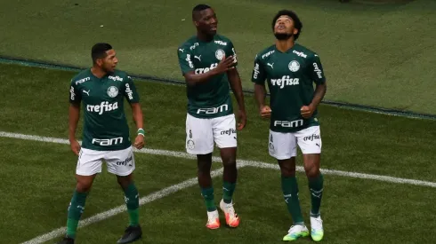Palmeiras x Santos se enfrentam neste domingo pelo Campeonato Brasileiro - (Getty Images)
