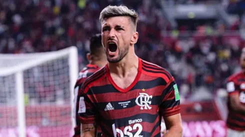 Fla mantém Arrascaeta e aceita vender atacante por R$ 40 milhões