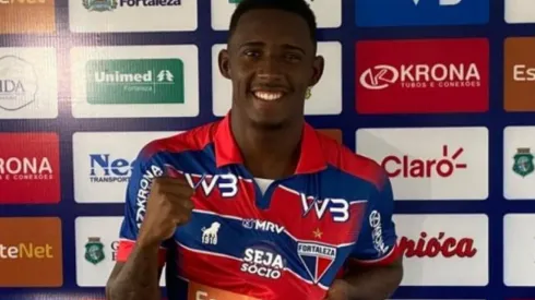 Após Yuri César, Fortaleza tenta contratação de outro jogador do Flamengo