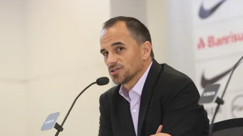 Rodrigo Caetano pode vender atacante avaliado em R$ 8 milhões