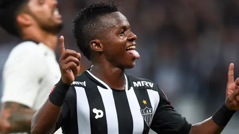 Cazares volta a tirar sarro do Cruzeiro