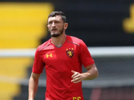 Jair "blinda" Sander e avisa que cobranças serão internas no Sport