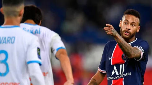 Neymar peita agressor: