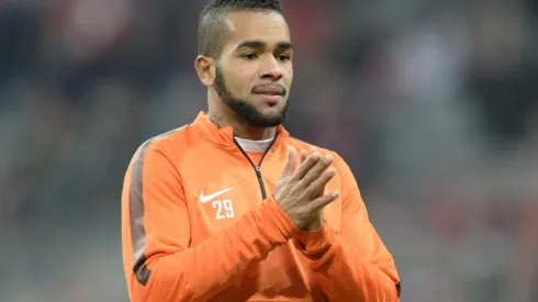 Alex era desejado por Vasco e Corinthians, além de clubes do exterior.