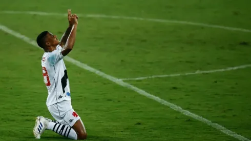 As equipes entram em campo neste domingo às 16h00, pelo Brasileirão – (Getty Images)