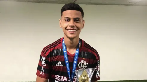 Flamengo recorre ao Sub-20 para enfrentar o Palmeiras