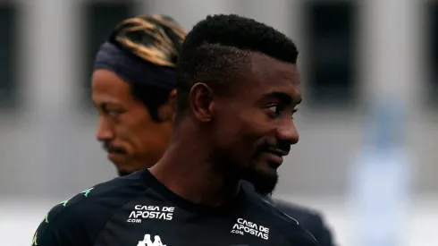 Autuori define escalação do Botafogo sem Kalou e Benevenuto