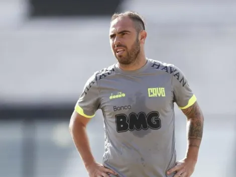 Vasco encaminha adeus de Bruno César e se aprxima de Valencia