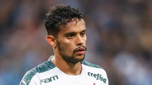 Botafogo intensifica negociação por Scarpa e Barros manda recado