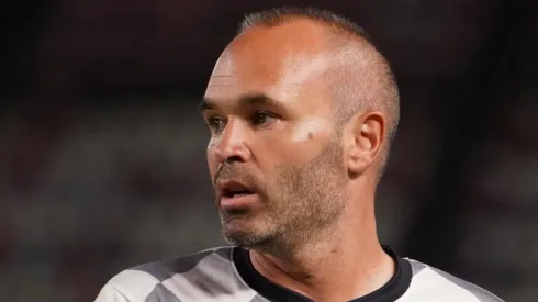 Ex-Palmeiras recebe elogios de Andrés Iniesta