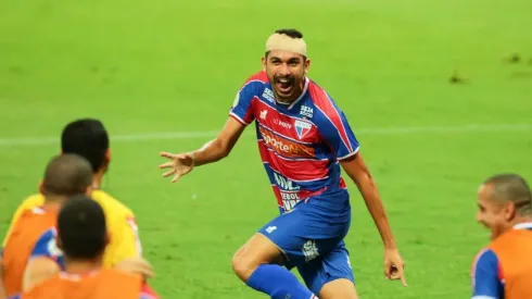 Retorno de Bruno Melo com gol coroa vitória do Fortaleza sobre Atlético-MG