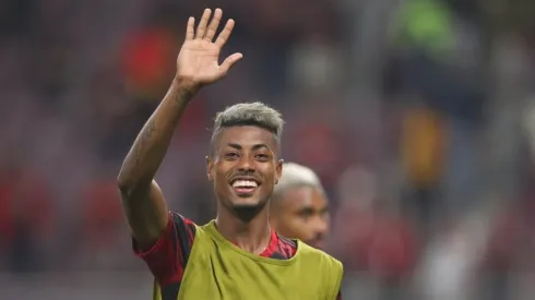 Vascaínos caem na pilha com postagem fake de Bruno Henrique