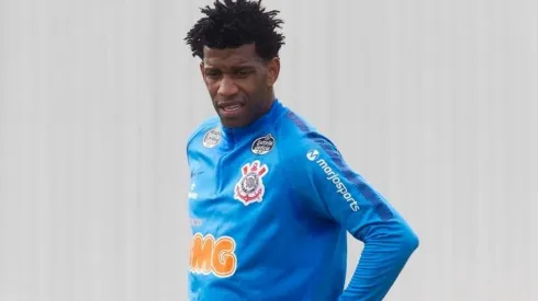 Gil assume culpa em revés do Corinthians para o Ceará