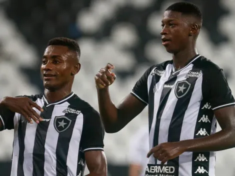 Lazaroni define substituto de Forster contra o Grêmio