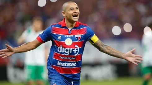 Com WP9 e Osvaldo, Ceni escala Fortaleza para confronto direto contra o Palmeiras