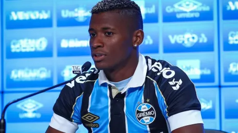 Orejuela apresentado no Imortal — FOTO: LUCAS UEBEL/GREMIO FBPA