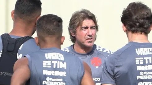 Sá Pinto busca mudar postura do elenco - Foto: Rafael Ribeiro/Vasco.