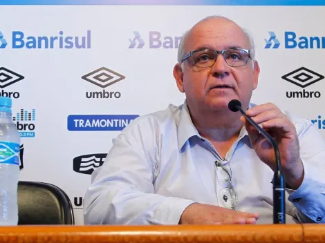 Próximo de Churín, Romildo avalia centroavante do Corinthians