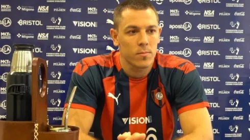 Recém-contratado, Churín revela que recebeu dicas de Arce antes de fechar com o Grêmio