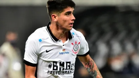 Chileno está sem espaço no Alvinegro — Foto: Getty Images