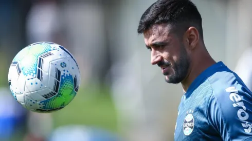 Robinho não joga contra o Juventude (Foto: Lucal Uebel/Grêmio)