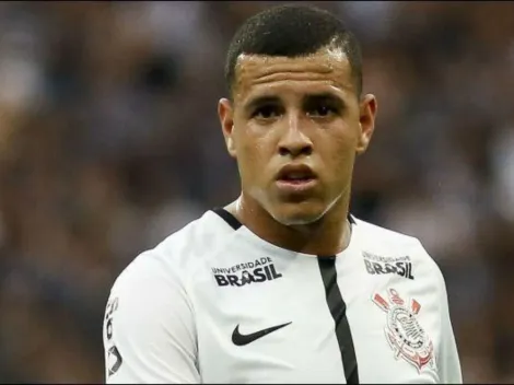 Corinthians decide afastar Sidcley do elenco