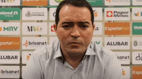 Atacante fica próximo de deixar o Fortaleza. Foto: TV Leão/ Reprodução