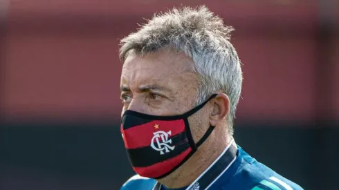 Dome volta a ser questionado no Rubro-Negro — Foto: Alexandre Vidal / CRF