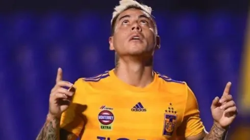 Vargas é um dos nomes na lista de Sampaoli. Divulgação/Tigres