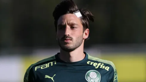 Viña é 6° do Palmeiras a contrair Covid-19 em menos de uma semana