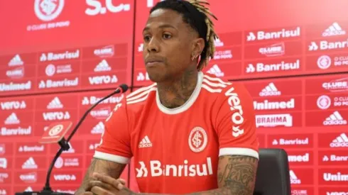 Abel Hernández vira desfalque por 3 semanas no Internacional
