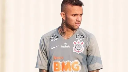 Patrocinadora estampada uniformes de treinos - Foto: Rodrigo Coca/Corinthians.