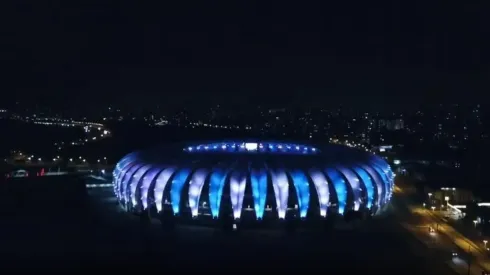 Inter faz linda homenagem a Maradona no horário que seria o jogo entre Internacional x Boca Juniors